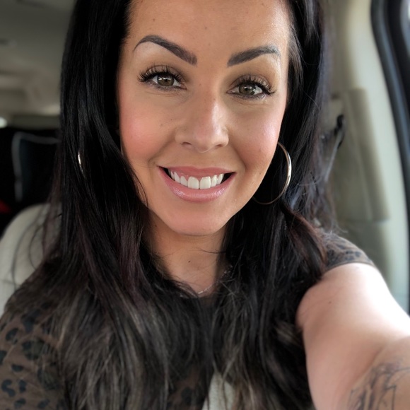 Meet your Posher, Kelsy - Picture 1 of 1